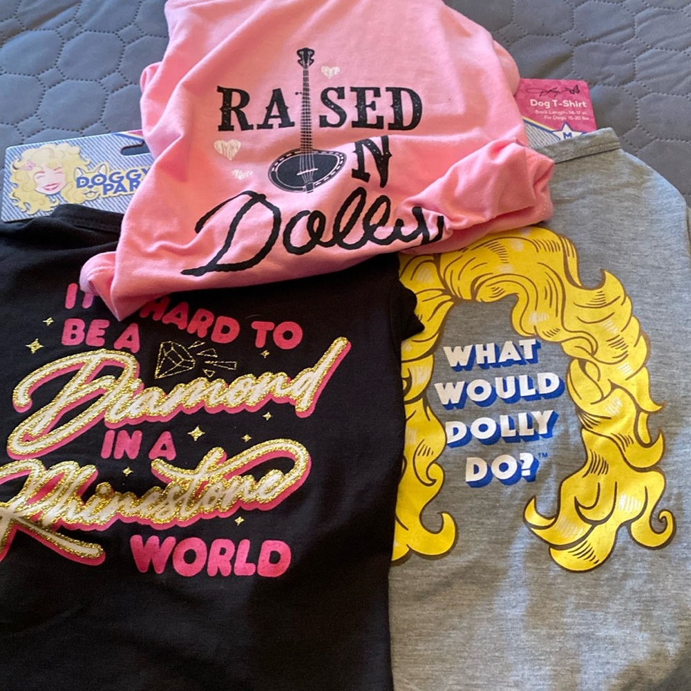 M Dollywood dog shirts